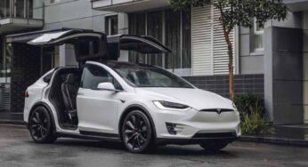 Tesla posts record quarterly revenue of over $10B