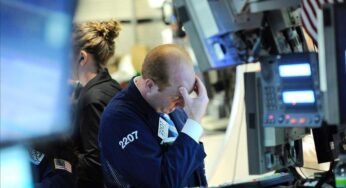 US stock markets plummet amid extreme volatility