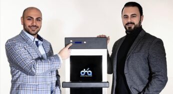German-Turks developed automatic touch screen disinfector