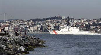 US Coast Guard cutter passes through Bosphorus