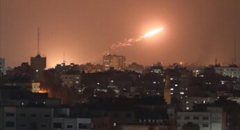 Israel resumes airstrikes on Gaza Strip